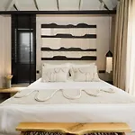 Ki - Yagi Villa Khalikerí